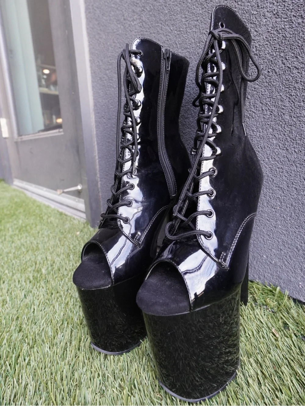 Flamingo 1021 Black Patent Platform Lace-Up Ankle Boots